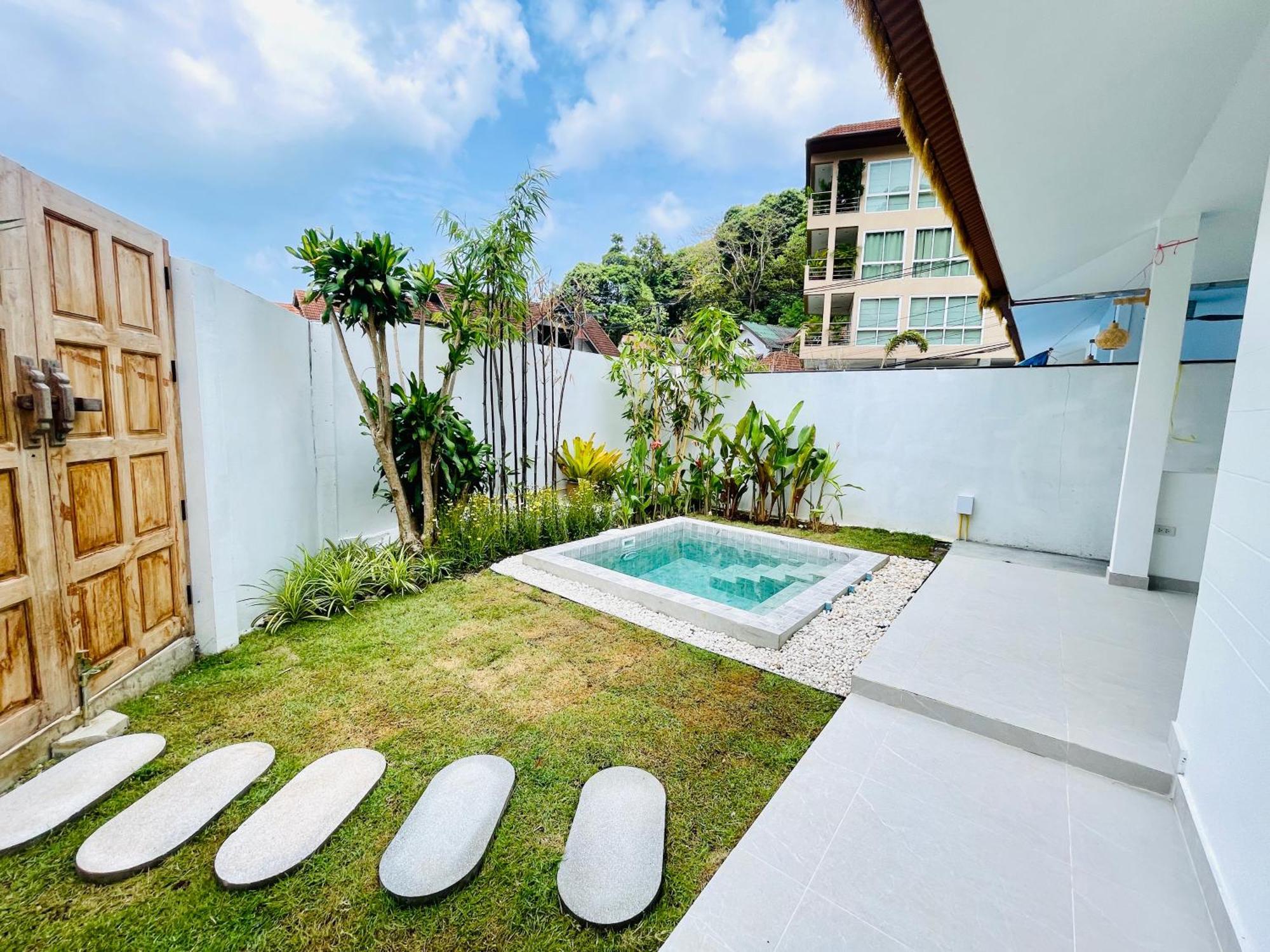 Baan Saint-Tropez Seaview Villas Kata Beach Екстериор снимка