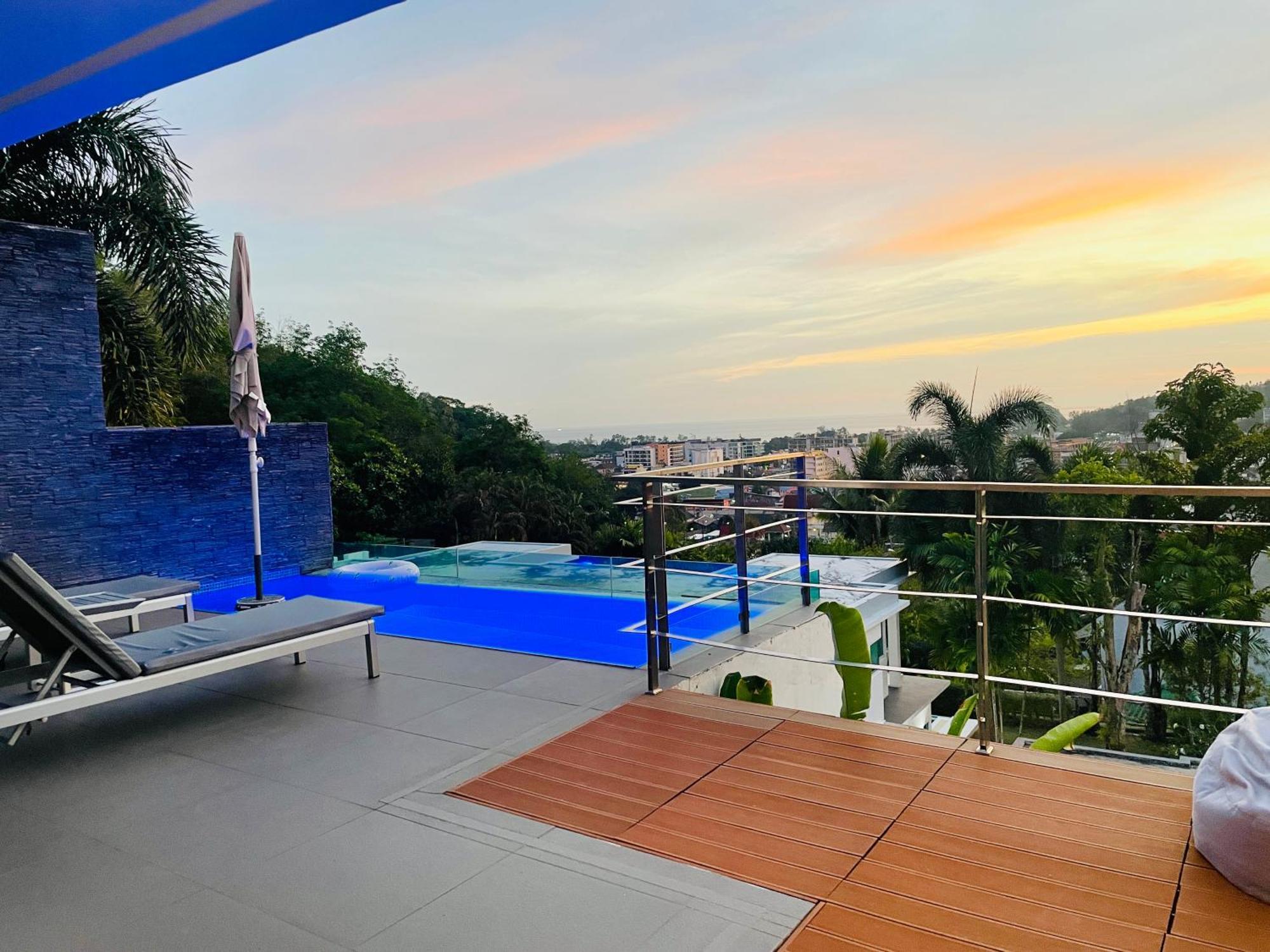 Baan Saint-Tropez Seaview Villas Kata Beach Екстериор снимка