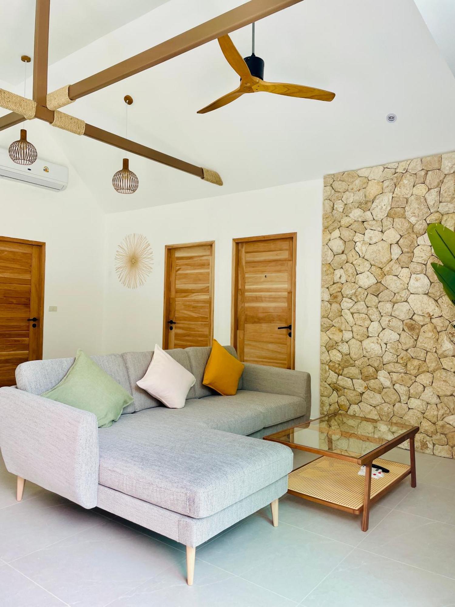 Baan Saint-Tropez Seaview Villas Kata Beach Екстериор снимка